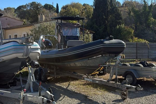 Stockage semi-rigide